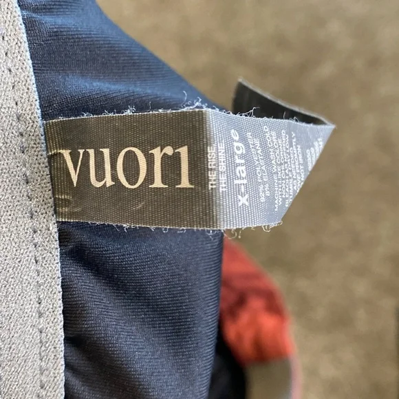 Vuori The Rise The Shine Red Men's Shorts XL - Picture 3 of 9